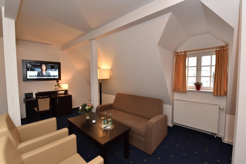Weinhaus Woehler Hotel Schwerin  Kamer foto